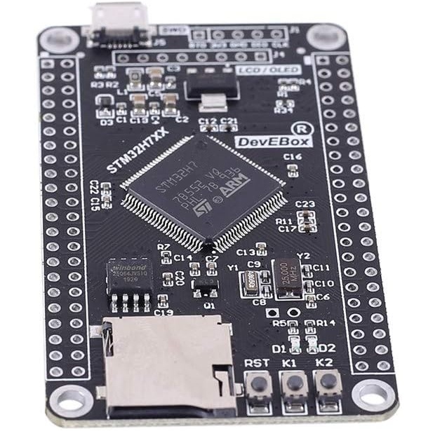 Tarjeta de desarrollo STM32H743VIT