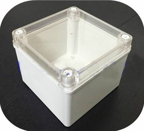 Caja plástica impermeable en ABS 125x125x100mm. Tapa transparente