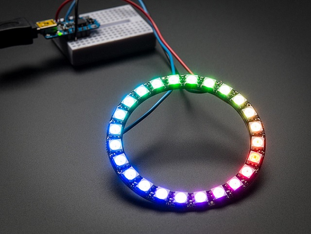 Arreglo de leds NeoPixel x24 WS2812 5050 RGB